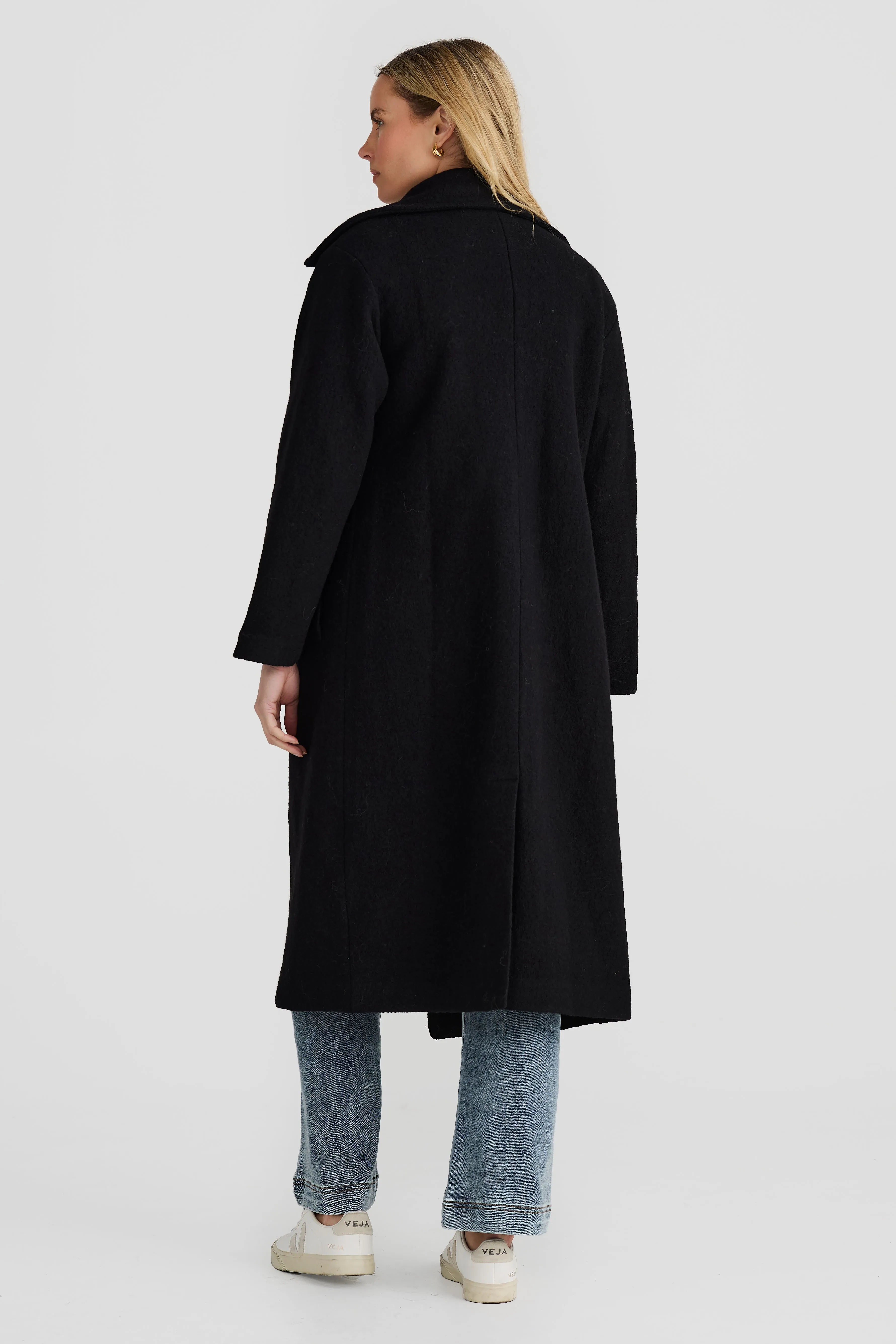 Core Oversized Coat - Black