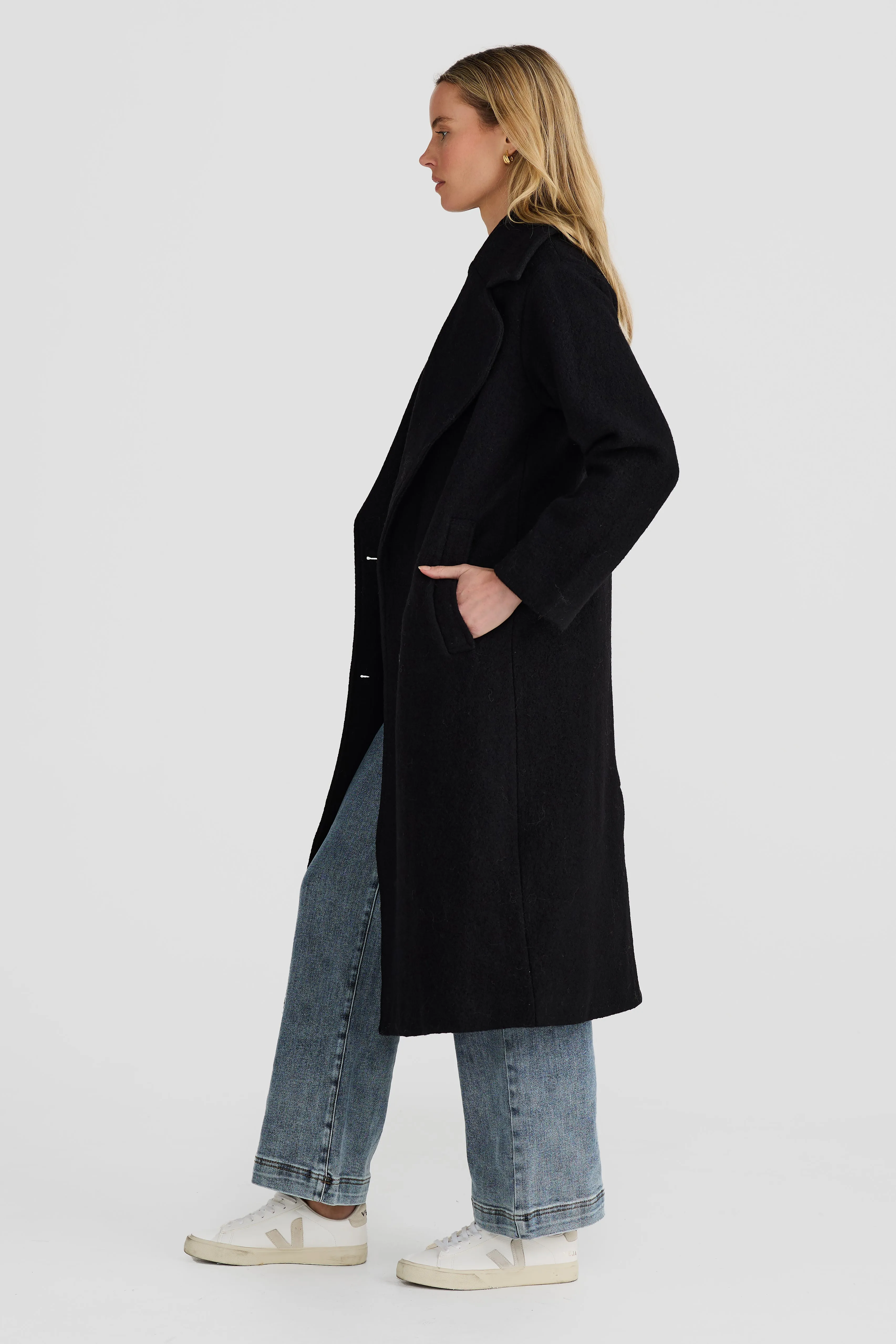 Core Oversized Coat - Black