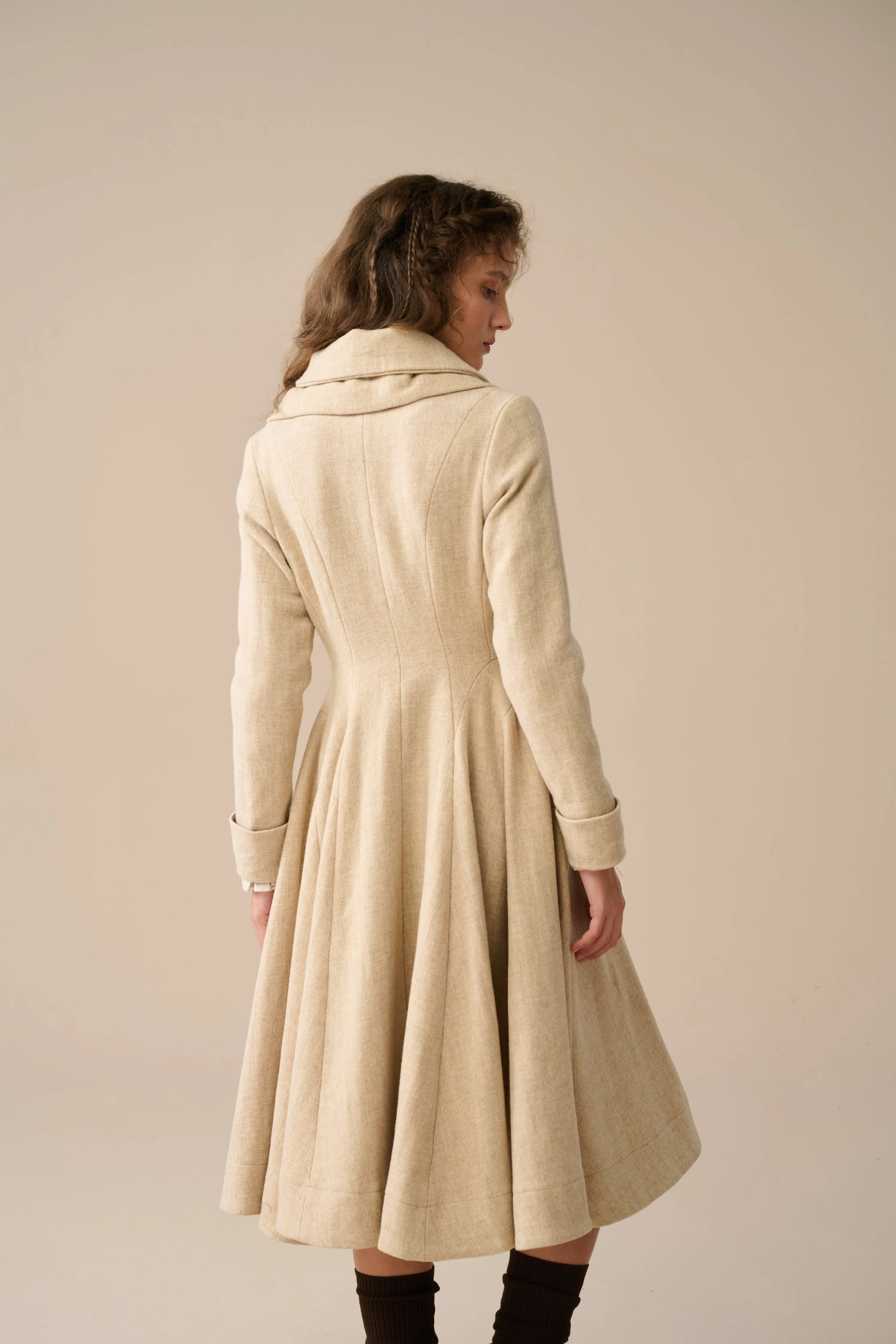 Lila 25 | 100% wool scarf coat