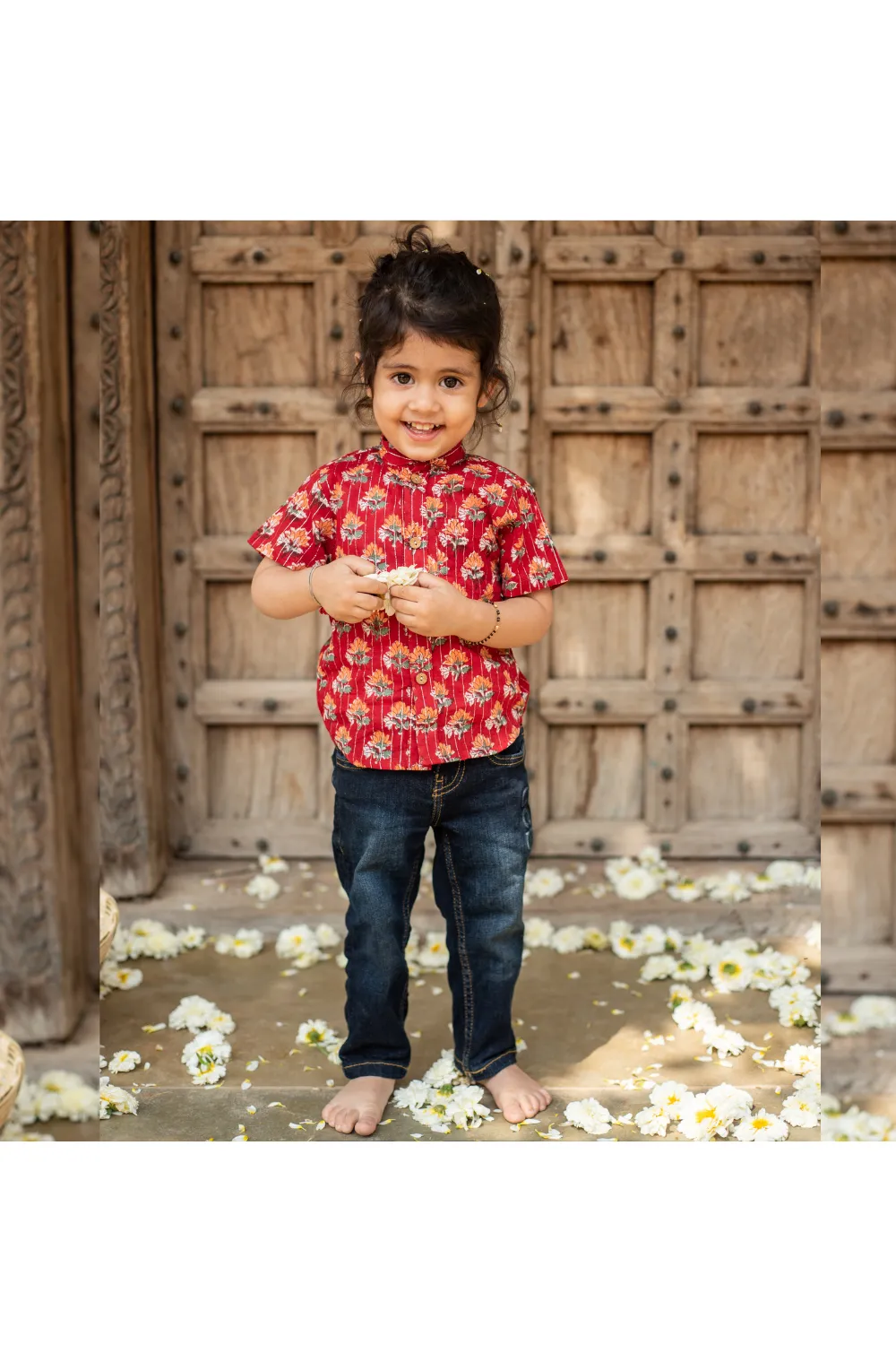 Red Buti Printed Cotton Shirt With Mandarin Collar